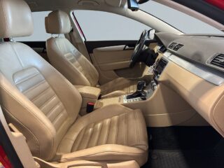 Volkswagen Passat Alltrack 2.0 TDI 4M Drag Värmare Kamera Skinn Kamrem bytt S&V – bild 9
