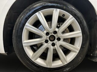 Audi A6 Avant 40 TDI 2.0 TDI S Tronic Drag/Kamera/Dvärm/S&Vdäck – bild 14