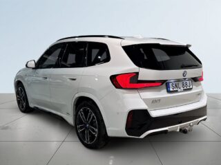 BMW iX1 xDrive30 M Sport Drag HuD 360° GPS H/K S/V-hjul – bild 5