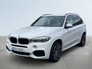 BMW X5 xDrive30d Aut M Sport 360/HuD/Pano/Skinn/Drag/Dvärm/SoV – bild 16