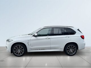 BMW X5 xDrive30d Aut M Sport 360/HuD/Pano/Skinn/Drag/Dvärm/SoV – bild 4