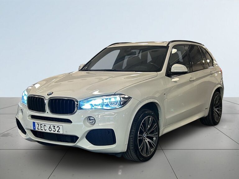 BMW X5 xDrive30d Aut M Sport 360/HuD/Pano/Skinn/Drag/Dvärm/SoV
