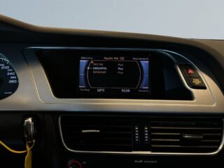 Audi A4 Avant 2.0 TDI quattro SoV-Däck/Led-Ramp/MoK-Värm – bild 15