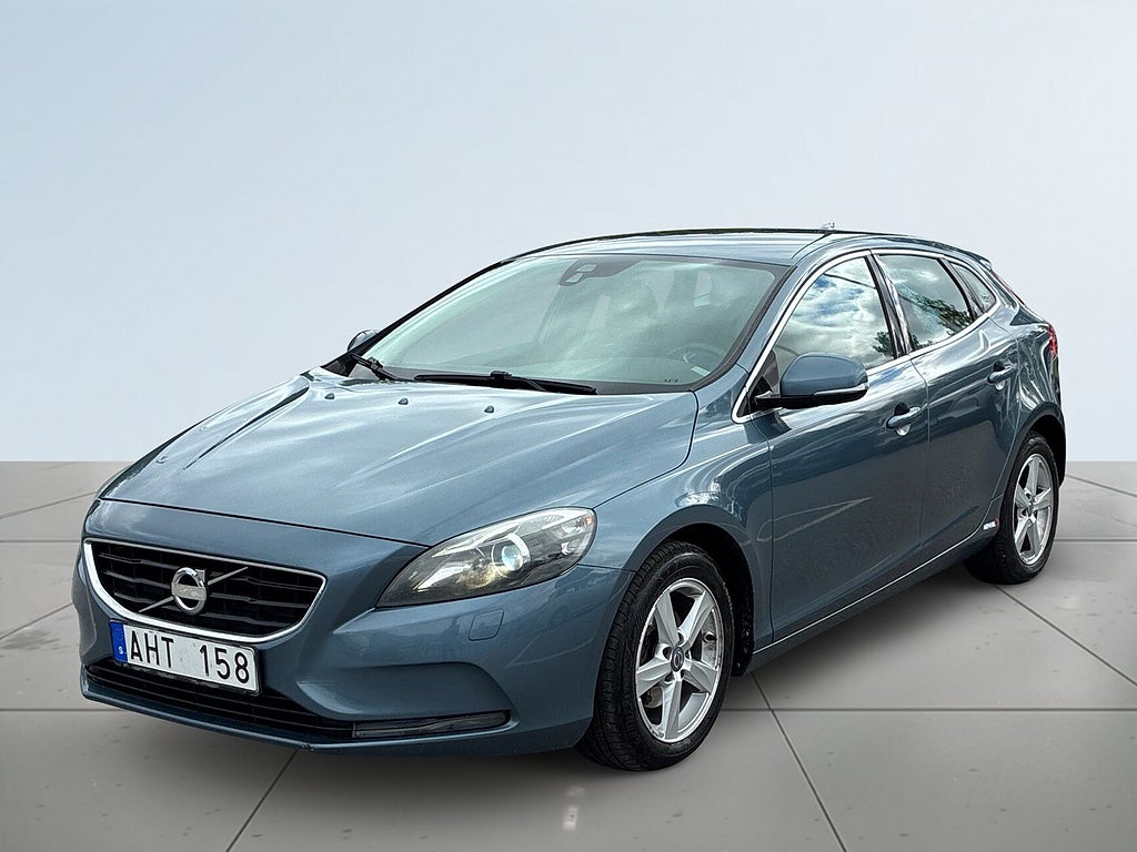 Volvo V40 D2 Momentum SoV-Däck/Bränslevärmare