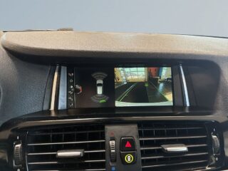 BMW X3 xDrive30d M Sport Pano/Dragkrok/Harman Kardon/SoV-däck – bild 15