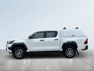 Toyota HiLux Dubbelhytt 2.8 4WD Invincible MOMS/JBL/SoV/MoK/Kamera – bild 4