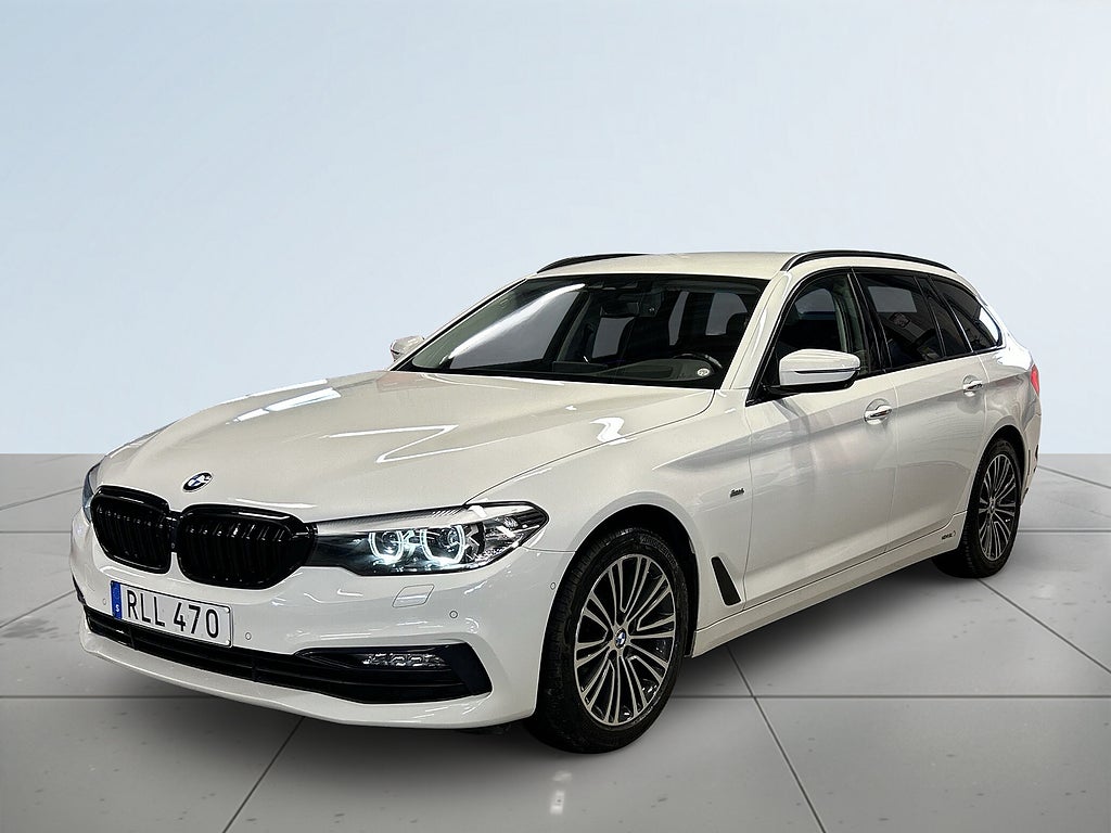 BMW 520d Touring Steptronic Sport line 360°/S&V-Däck/Halvskinn