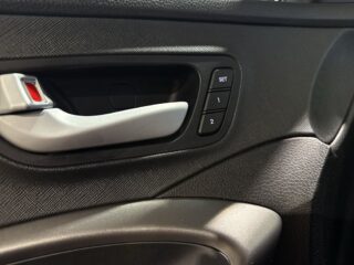 Hyundai Grand Santa Fe 2.2 4WD Premium Plus Pano Drag Kamera Skinn Mvärm SoV – bild 21