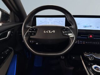 Kia EV6 77.4 kWh AWD GT-Line Pano HuD 360° Meridian S/V-hjul – bild 9