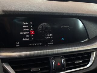 Alfa Romeo Stelvio 2.2 JTD 16V Q4 S&V-hjul/Kamera/Elstolar/Harman/kardon – bild 24