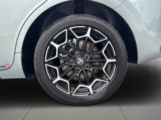 MG MG4 EV Urban 53.9 kWh Premium Värmepump/360/Ambient/Carplay/Ad.Fhåll – bild 14