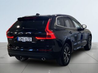 Volvo XC60 B4 AWD Aut Momentum Drag Kamera Värmare Rattvärme S&V – bild 5