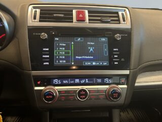 Subaru Outback 2.0 4WD Lineartronic Elstol/Kamera/SoV-Däck/P-Sens/Drag – bild 15