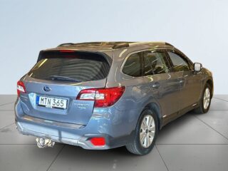 Subaru Outback 2.0 4WD Lineartronic Elstol/Kamera/SoV-Däck/P-Sens/Drag – bild 6