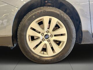 Subaru Outback 2.0 4WD Lineartronic Elstol/Kamera/SoV-Däck/P-Sens/Drag – bild 14