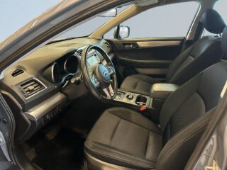 Subaru Outback 2.0 4WD Lineartronic Elstol/Kamera/SoV-Däck/P-Sens/Drag – bild 7