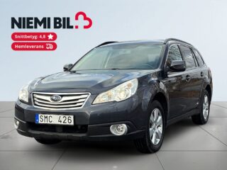 Subaru Outback 2.5 4WD Lineartronic Navi/Dragkrok/SoV-Däck/MoK-värmare – bild 1