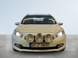 Kia Ceed cee’d_sw 1.6 EX Comfort Dragkrok/Värmare/Psens/Sov-däck – bild 2