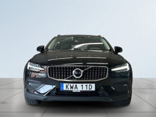 Volvo V60 Cross Country Volvo V60 D4 AWD MOMS Drag Rattvärme B-Kamera Navi S&V – bild 2