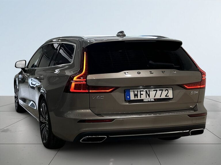 Volvo V60 D3 Aut Inscription Pano VoC Skinn Dvärm Kamera S/V-hjul