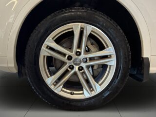 Audi Q5 40 TDI quattro S line S&V Dvärme Dragkrok B&O-ljud Navi – bild 14
