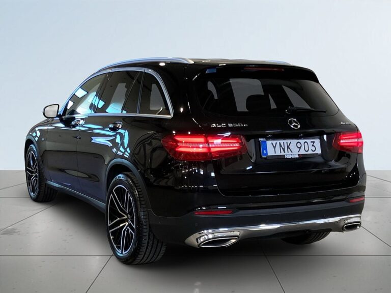 Mercedes-Benz GLC 350e AWD Aut AMG Drag 360 Kamera Pano Psens S&V-hjul