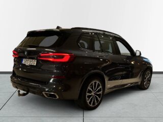 BMW X5 xDrive40i 7-Sits M Sport Dragkrok 360° H/K HuD Pano S&V – bild 5