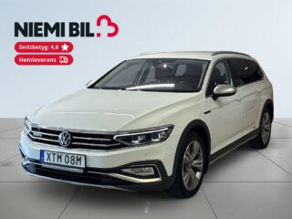Volkswagen Passat Alltrack 2.0 TDI 4M Alltrack MOMS Drag Dvärme Bkamera Navi S&V – bild 1