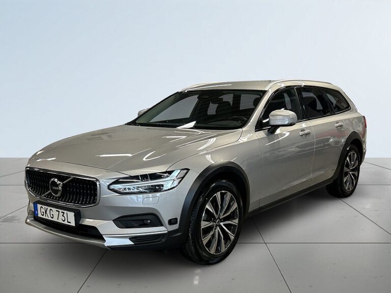 Volvo V90 Cross Country B4 AWD Geartronic Drag/kamera/P&Mvärmare/Skinn/S&V-Däck
