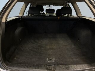 Subaru Outback 2.5 4WD Kamrem bytt/SoV-Däck/Drag/Värmare – bild 12
