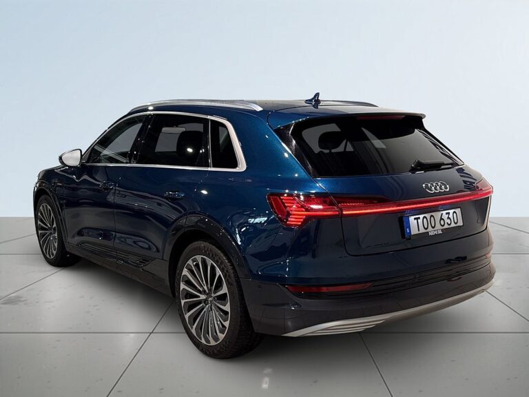 Audi E-Tron 50 Quattro Cockpit Skinn GPS Luftfjädring Drag GPS