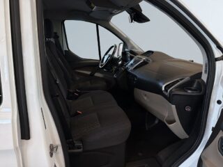 Ford Tourneo Custom 310 2.0TDCi S&Vhjul/Dieselvärm/Kamera/BT MOMS – bild 10