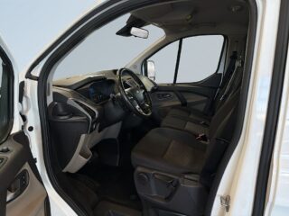 Ford Tourneo Custom 310 2.0TDCi S&Vhjul/Dieselvärm/Kamera/BT MOMS – bild 7