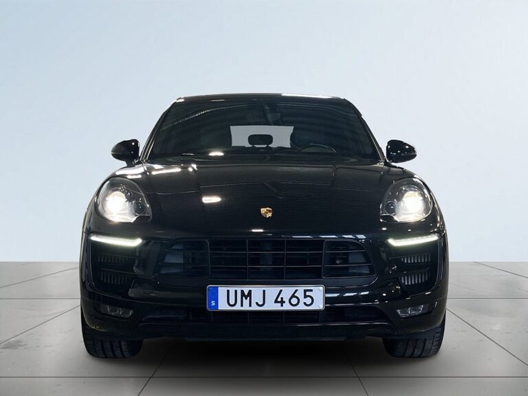 Porsche Macan PDK GTS Drag Pano Bose Elstol Psens Sport Chrono S&V