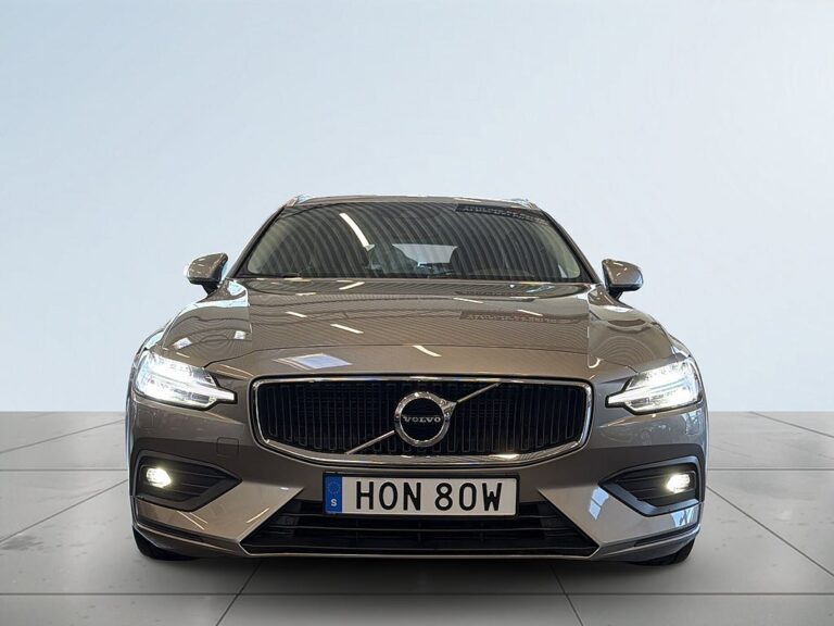 Volvo V60 D4 AWDGeartronic Momentum Adv VOC/S&V-Hjul/ Drag/Dvärm