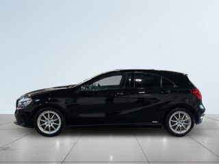 Mercedes-Benz A 200 d 4M Aut Urban Line Kamera Farthållare Carplay S&V – bild 3