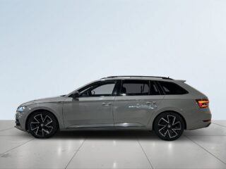Skoda Superb Kombi 2.0 TDI 4×4 Sportline Drag Dvärm 360° Kamera SoV – bild 4