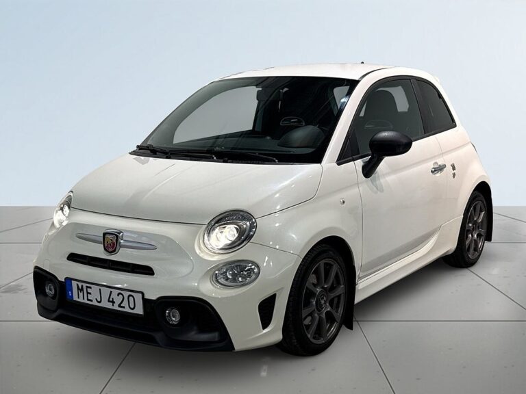 Abarth 595 1.4 T-JET 16V Motorvärmare 145hk Sportstolar S/V-hjul