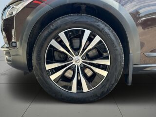 Volvo V90 Cross Country D4 AWD Geartronic Advanced S&V-Hjul/M-värm/Drag/Kamera – bild 14