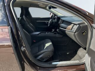 Volvo V90 Cross Country D4 AWD Geartronic Advanced S&V-Hjul/M-värm/Drag/Kamera – bild 10