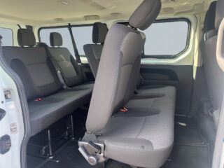 Renault Trafic Passenger L2 2.0 dCi 110 MOMS/Kamera/Drag/9sits/Navi – bild 13