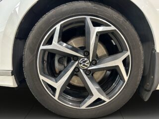 Volkswagen Passat Sportscombi 2.0 TDI 4M Drag/Kamera/D&M-Värmare/S&V-Däck – bild 14