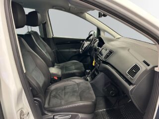 Volkswagen Sharan 7-sits 2.0 TDI 4Motion Kamera/P-Värm/SoV-Däck/M-Värm – bild 10