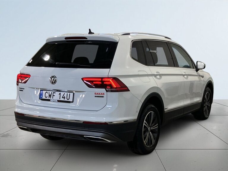 Volkswagen Tiguan Allspace 7sits 2.0 TDI AWD GT Drag Värmare Blis MOMS