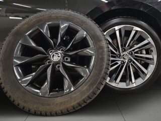 Skoda Superb 2.0 TDI 4×4 L&K Explore S&V-hjul/Dvärm/Drag/Kamera – bild 14