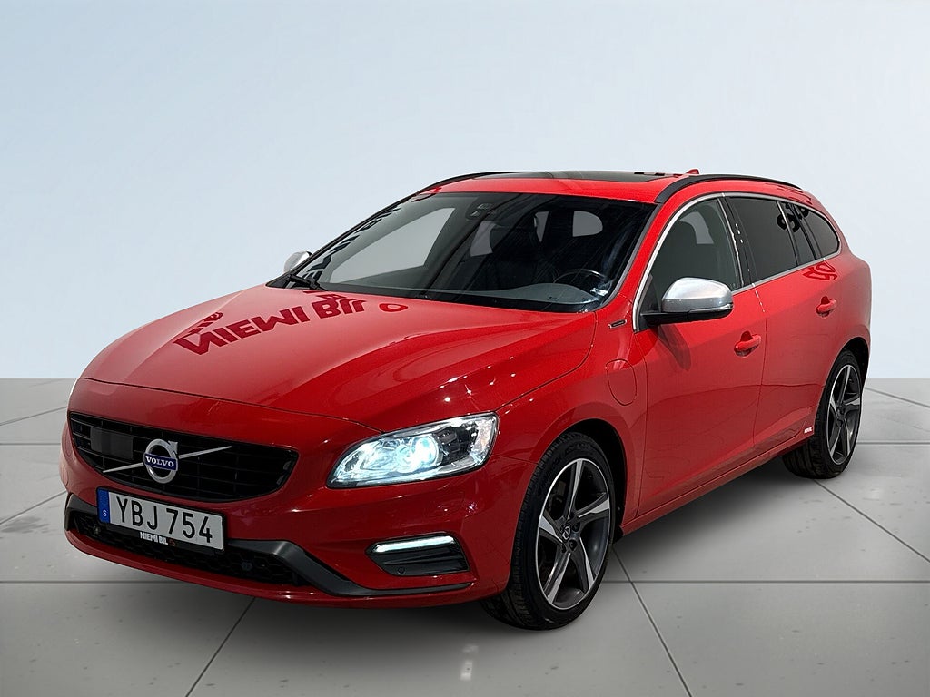 Volvo V60 D5 Plug-in Hybrid AWD R-Design H/K Drag Taklucka Dvärm