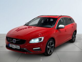 Volvo V60 D5 Plug-in Hybrid AWD R-Design H/K Drag Taklucka Dvärm – bild 16
