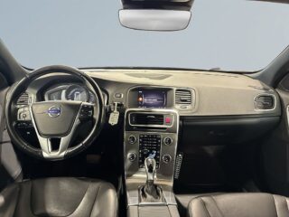 Volvo V60 T5 Bi-Fuel Aut Classic Summum Cockpit Värmare Skinn S&V – bild 8