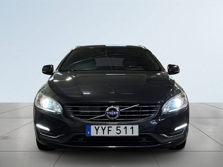 Volvo V60 T5 Bi-Fuel Aut Classic Summum Cockpit Värmare Skinn S&V