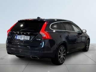 Volvo V60 T5 Bi-Fuel Aut Classic Summum Cockpit Värmare Skinn S&V – bild 5